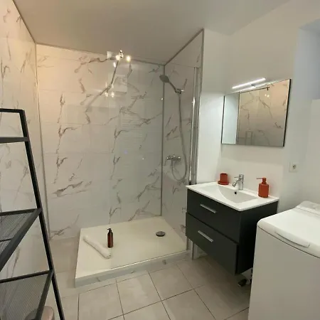 Apartment Chez Victor - Parking, Balcon, Proche & Rando Veyrier-du-Lac
